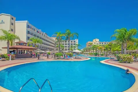 Tsokkos Gardens in Paralimni
