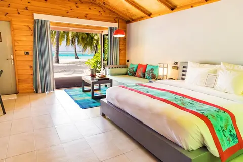 Meeru Maldives Resort Island in Golf Driving Range — foto 7