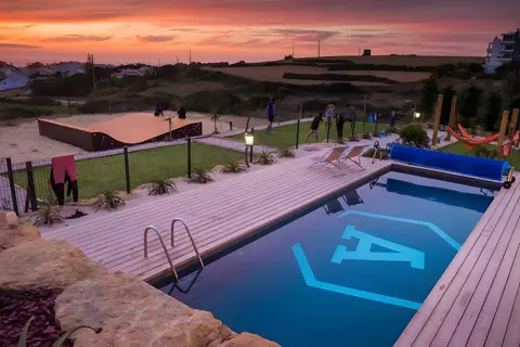 WOT Ericeira Surf Hostel in Mafra — foto 30