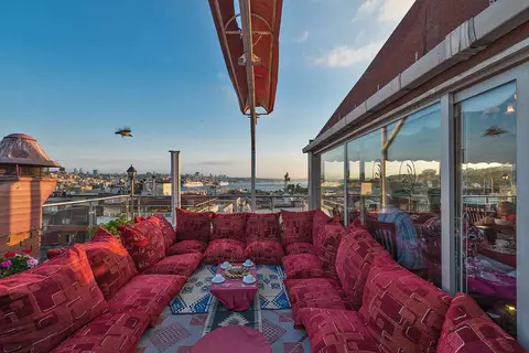 Golden Horn Sirkeci in İstanbul — foto 7