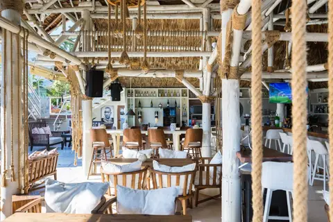 Nostos Beach Boutique Hotel in Βλυχάδα — foto 15