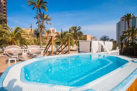Magic Tropical Splash Aparthotel in La Cala de Finestrat — foto 17