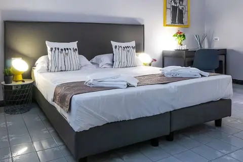 Re Vittorio Deluxe in Messina — foto 7
