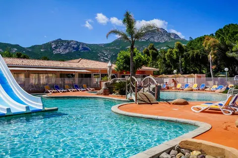 Camping Les Castors & International foto 1