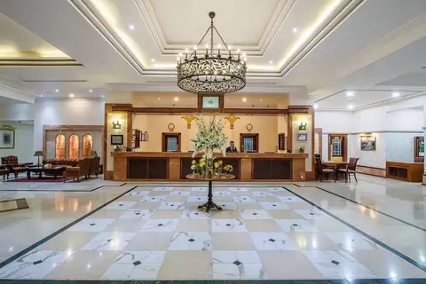 Holiday International Hotel Sharjah in Sharjah — foto 7