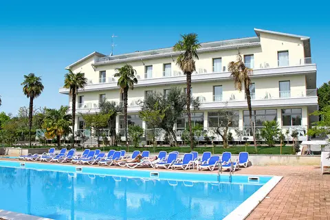 Villa Paradiso Suite in Moniga del Garda