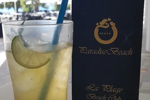 Radisson Paradise Beach Resort in Αμάρυνθος — foto 10