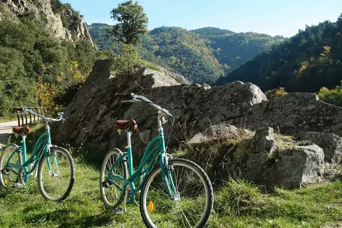 Ontdek de Ardèche vanuit Grospierres in Grospierres — foto 14