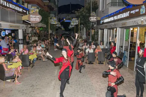 Kleopatra Bavyera Hotel in Alanya — foto 23