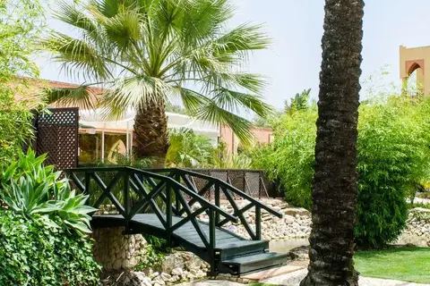 Jardim da Meia Praia in Lagos — foto 14