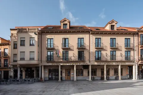 Astur Plaza in Astorga — foto 8