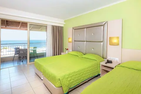 Grand Blue Beach Hotel in Grand Blue Beach Hotel, foto 15