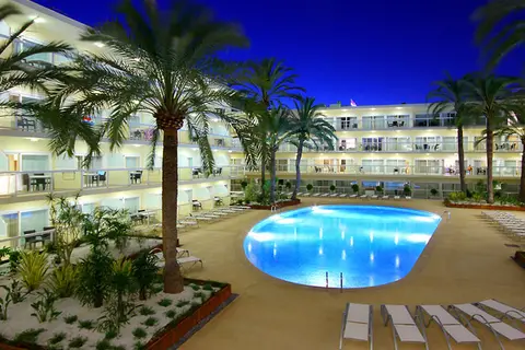 Hotel Las Gaviotas Suites Hotel in Muro — foto 12