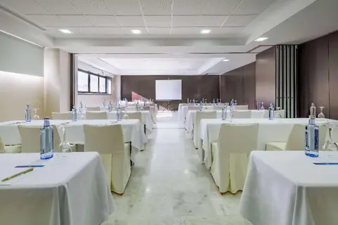 NH Campo de Gibraltar in Arroyo de la Luz — foto 13