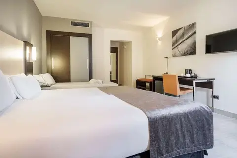 Hotel Ilunion Almirante in Barcelona — foto 9