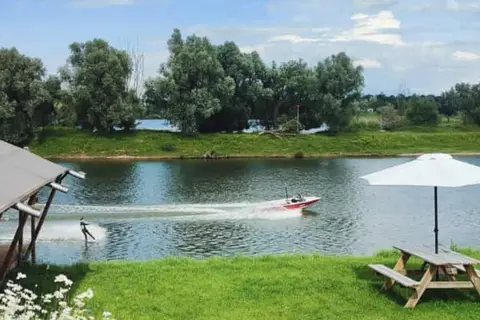 Vodatent Camping de Boomgaard in Maaseik — foto 3