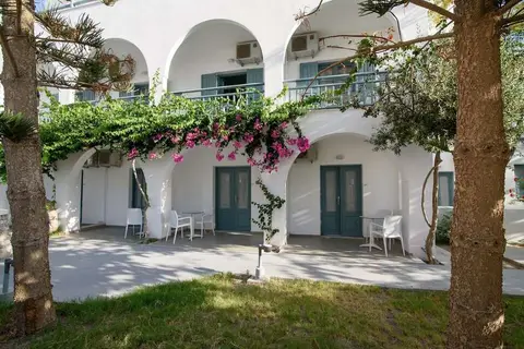 Iris Boutique Hotel in Δημοτική Ενότητα Θήρας — foto 10