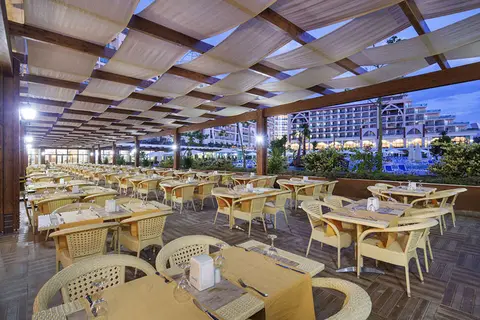 Alan Xafira Deluxe Resort & Spa in Alanya — foto 17