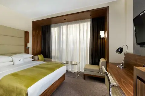 DoubleTree by Hilton Hotel Zagreb in Zagreb — foto 2