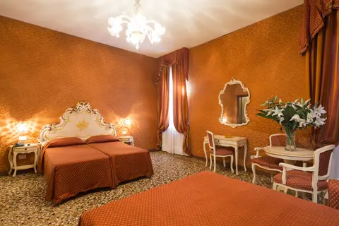 Palazzo Guardi in Venetië, foto 24