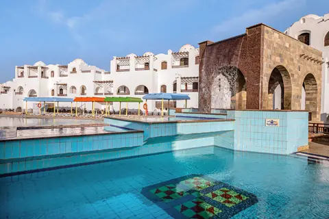 Arabella Azur in Hurghada — foto 40