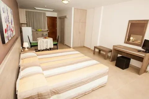 Crystallo Apartments in Paphos, foto 18
