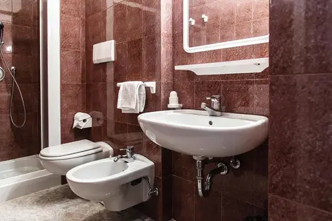 Appartementen Residence Monica in Riva del Garda — foto 17