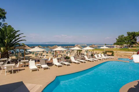 Cooee Mediterranean Beachhotel in Σκάλα Ραχωνίου — foto 2