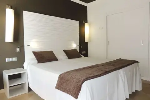 Hotel Augustus in Cambrils — foto 3