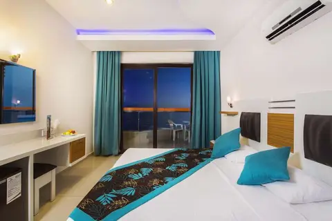 Kleopatra Ada Beach in Alanya — foto 18