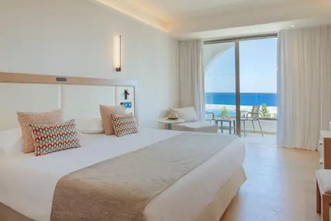 Hotel Golden Coast Beach in Παραλίμνι — foto 2