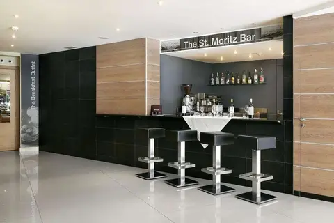 Hotel Lugano Barcelona in Barcelona — foto 8