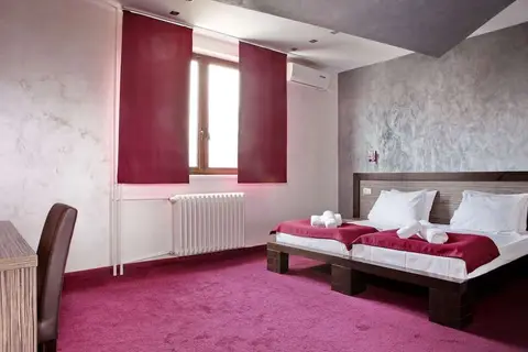 Side One Design Hotel in Zemun Urban Municipality, foto 5