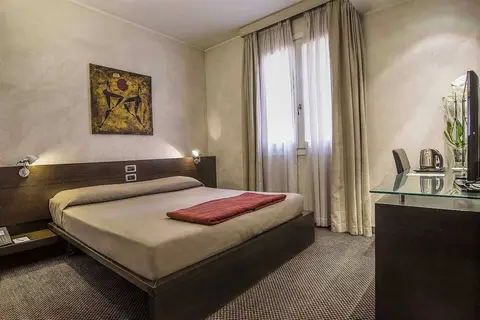 Hotel Accademia in Rome — foto 4