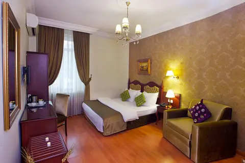 Ipek Palas in Fatih — foto 21