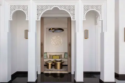 Raffles Al Areen Palace Bahrain in الزلاق — foto 12