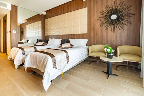 Leonardo Boutique Hotel Larnaca in Larnaca — foto 4
