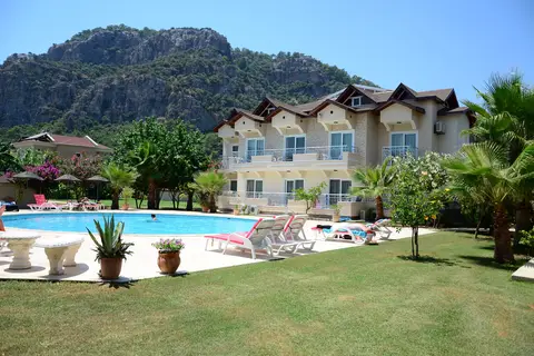 Keskin Hotel in Burhaniye — foto 15