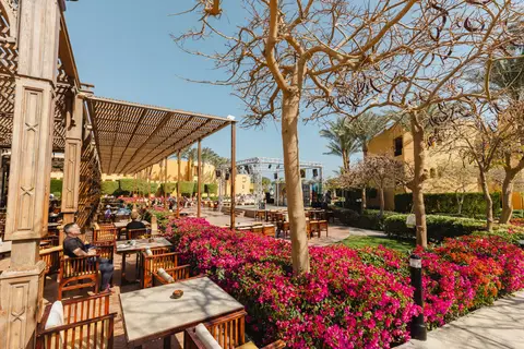 Stella Makadi Beach Resort & Spa in Andalus Restaurant — foto 6