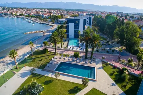 Liberty Hotel in Novalja — foto 10