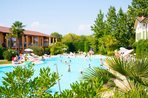 Camping Bella Italia in Peschiera del Garda — foto 19