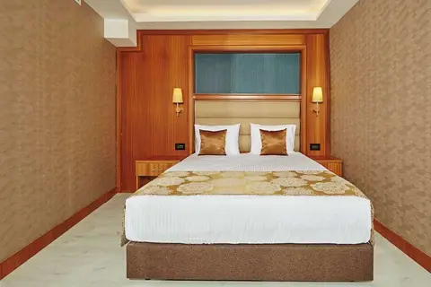 Ilkbal Deluxe Hotel in Fatih — foto 11