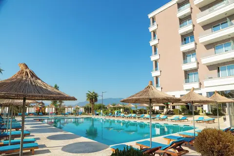 Kraal Hotel in Vlora — foto 21