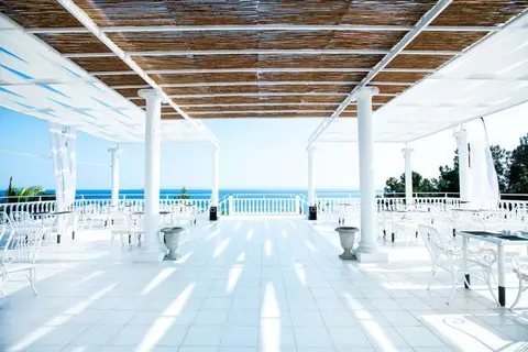 Bianco Olympico Beach Resort in Vatopedi, foto 12