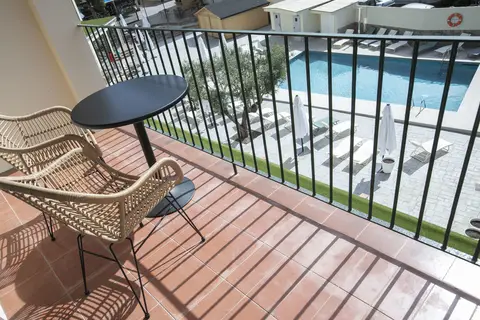 Hotel Coral Boutique in Torroella de Montgrí — foto 21