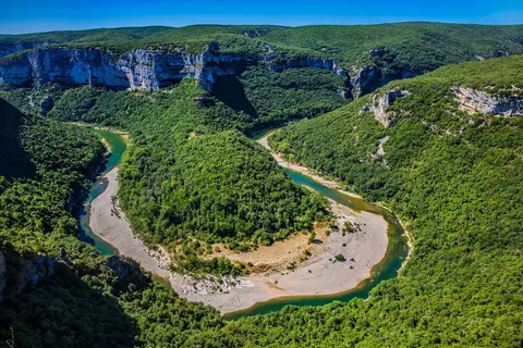 Ontdek de Ardèche vanuit Grospierres in Grospierres — foto 3