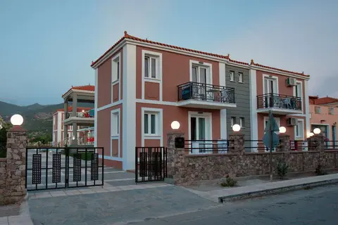 Sun & Sea Luxury Hotel in Πέτρα — foto 11