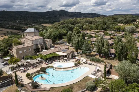Camping Domaine De Sévenier & Spa in Lagorce