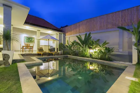 Kubal Villa & Restaurant in Kuta Utara — foto 2