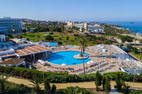 Leonardo Laura Beach & Splash Resort in Paphos — foto 4